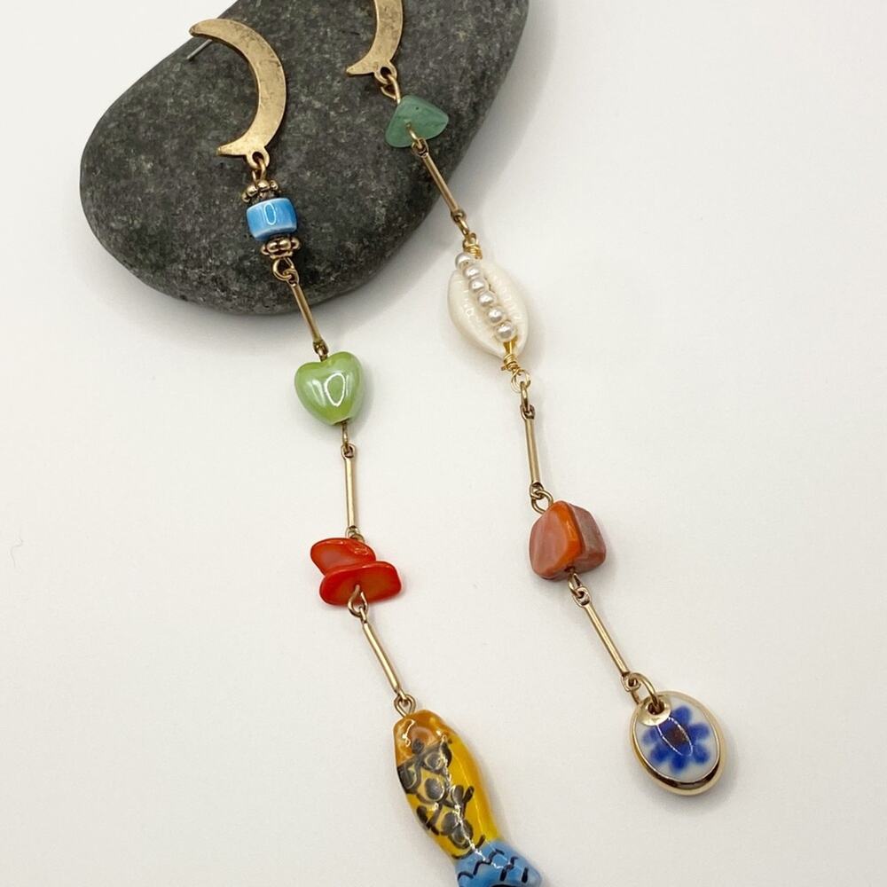NEW Crescent Moon Charm Dangle Earrings - Picture 4 of 14